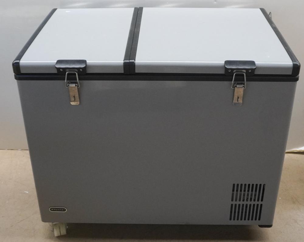 WHYNTER FM-901DZ 90-QUART DUAL ZONE