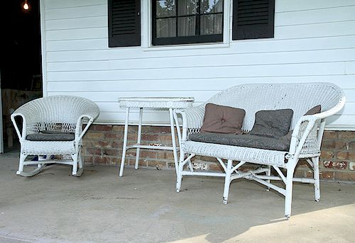 WICKER LOTThree pieces of vintage