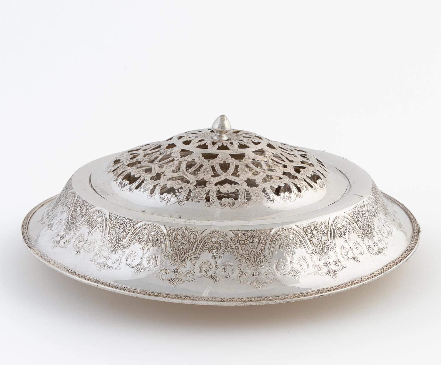 WILCOX SILVERPLATE PIERCED LID
