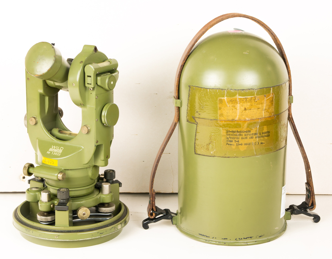 WILD HEERBRUGG THEODOLITE MODEL T1,