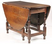 William and Mary Dining TableE