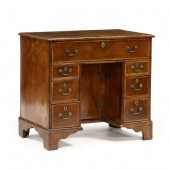 WILLIAM AND MARY INLAID KNEEHO