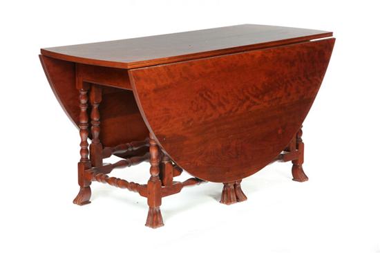 WILLIAM AND MARY-STYLE DINING