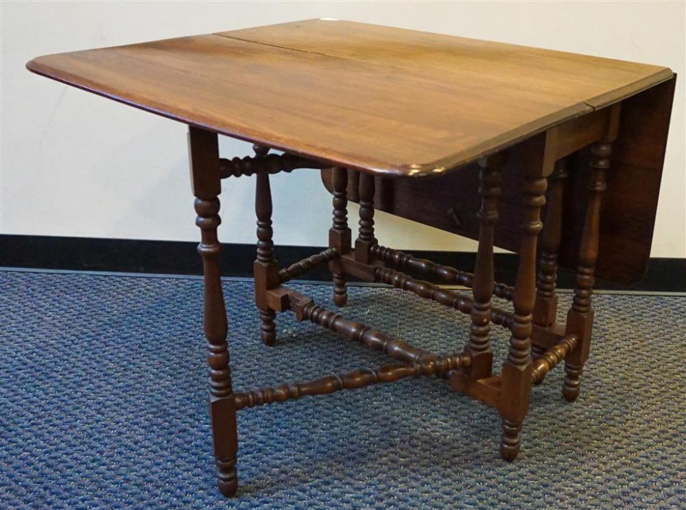 WILLIAM AND MARY STYLE WALNUT