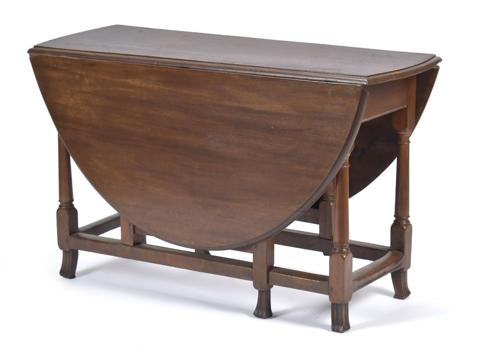 WILLIAM AND MARY WALNUT GATE LEG