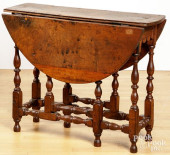 WILLIAM AND MARY WALNUT GATELE