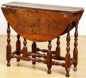 WILLIAM AND MARY WALNUT GATELE
