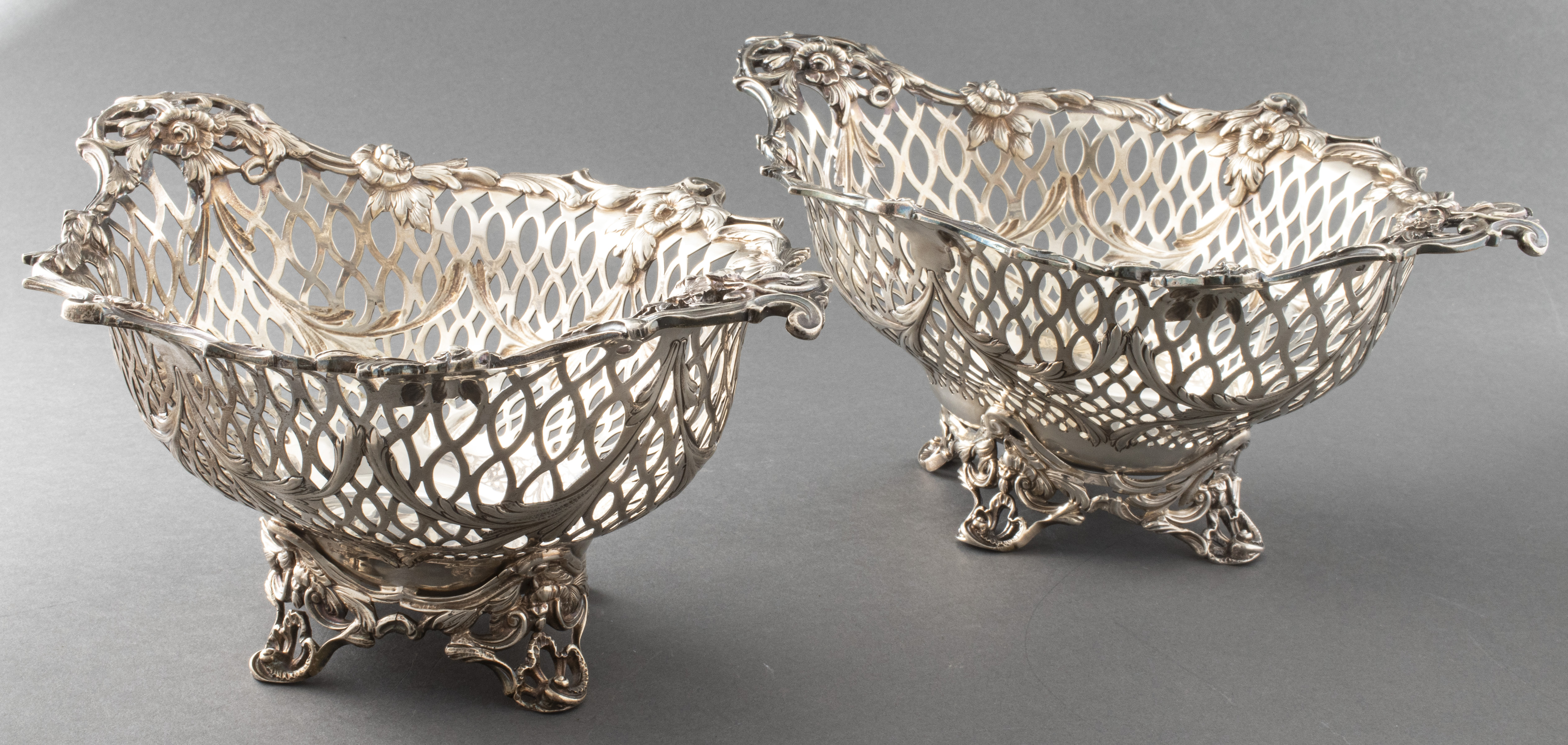 WILLIAM COMYNS ENGLISH SILVER