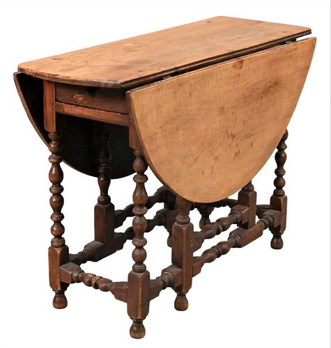 WILLIAM & MARY GATELEG TABLEWilliam