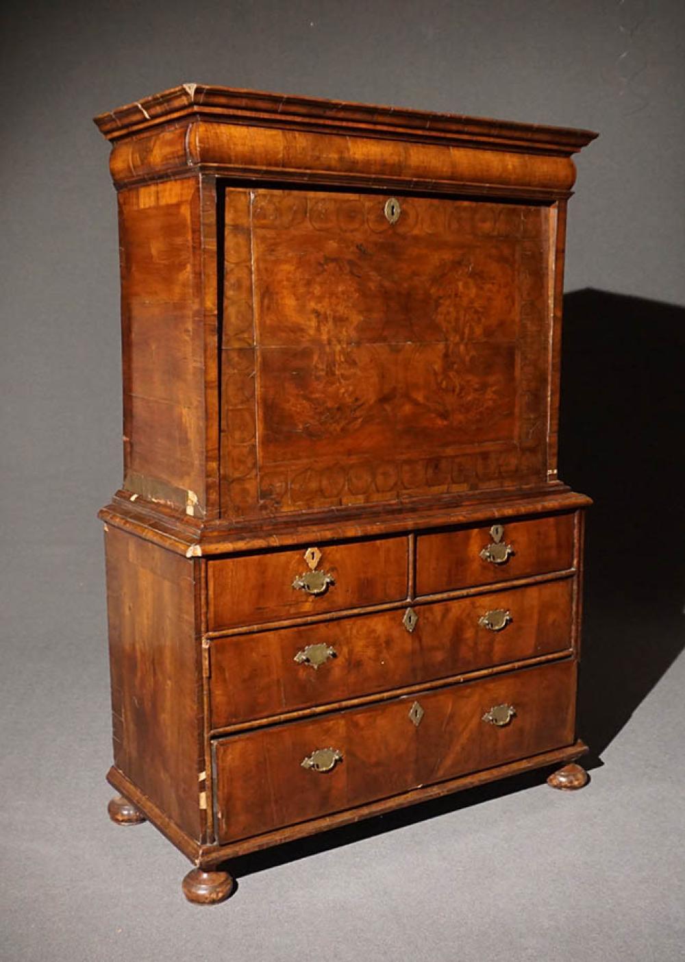 WILLIAM & MARY INLAID FIGURED