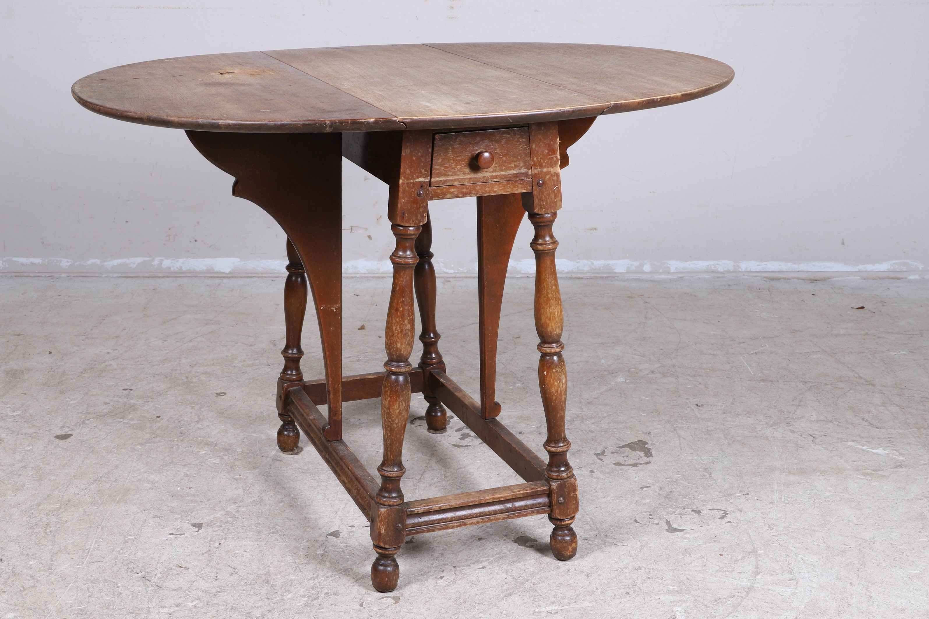 William & Mary style oak drop