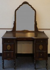 WILLIAM & MARY STYLE PARTIAL P