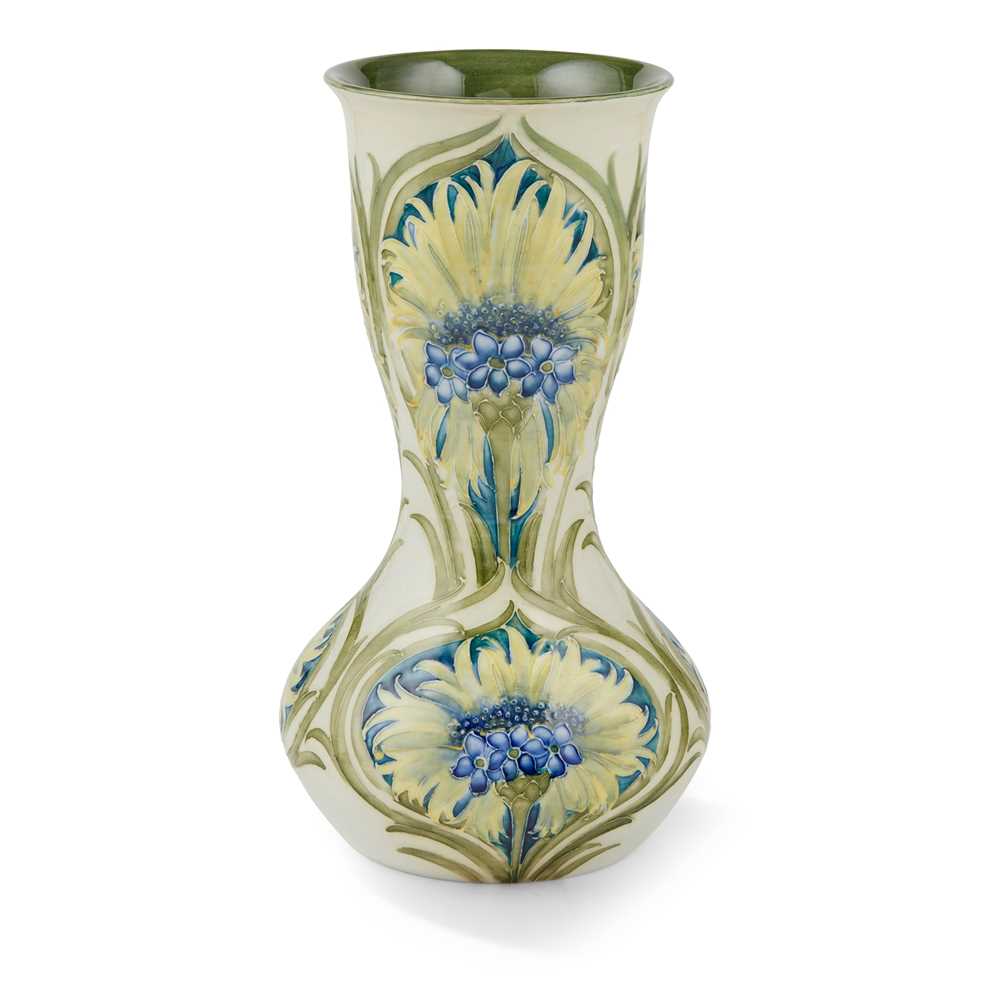 WILLIAM MOORCROFT (1872-1945) FOR