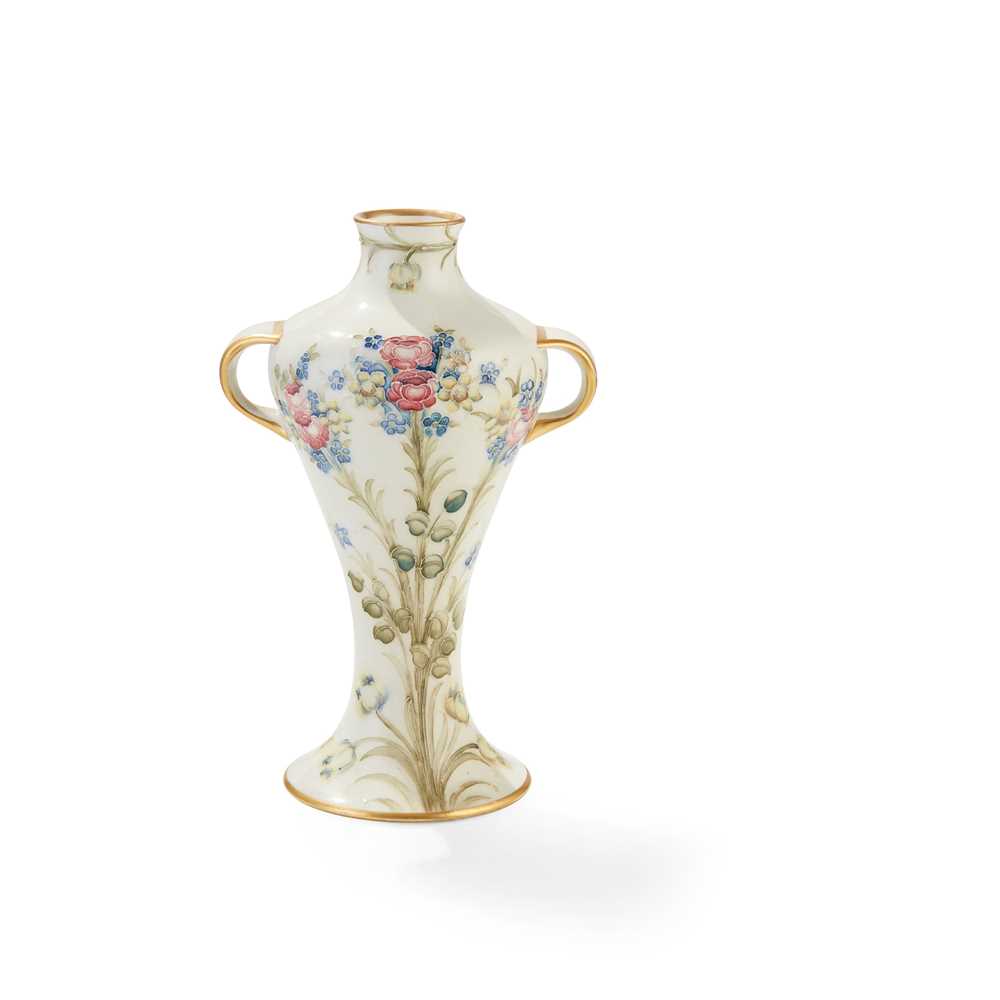 WILLIAM MOORCROFT (1872-1945) FOR