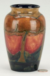 WILLIAM MOORCROFT SIGNED ART P