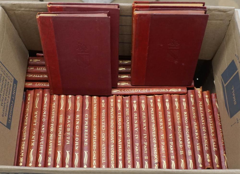 WILLIAM SHAKESPEARE, BOOKLOVERS