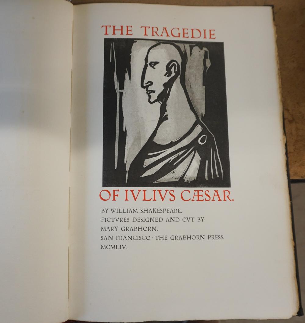 WILLIAM SHAKESPEARE, THE TRAGEDIE