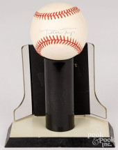WILLIE MAYS SIGNED BASEBALL<br