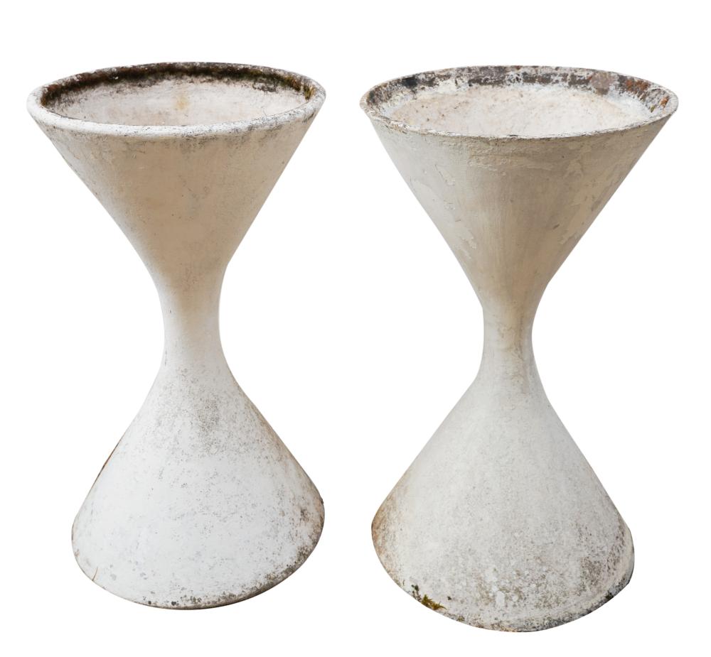WILLY GUHL: PAIR OF LARGE DIABOLO