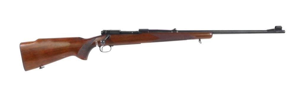 WINCHESTER MODEL 70 RIFLE