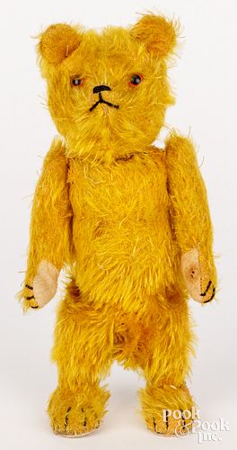 WIND-UP WALKING MOHAIR