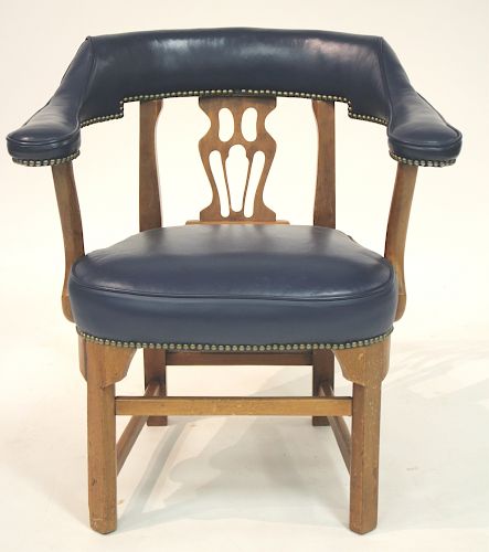 WINDSOR CAPTAIN'S CHAIRPaddle