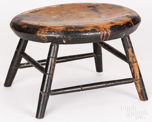 WINDSOR FOOTSTOOL, 19TH C.Windsor