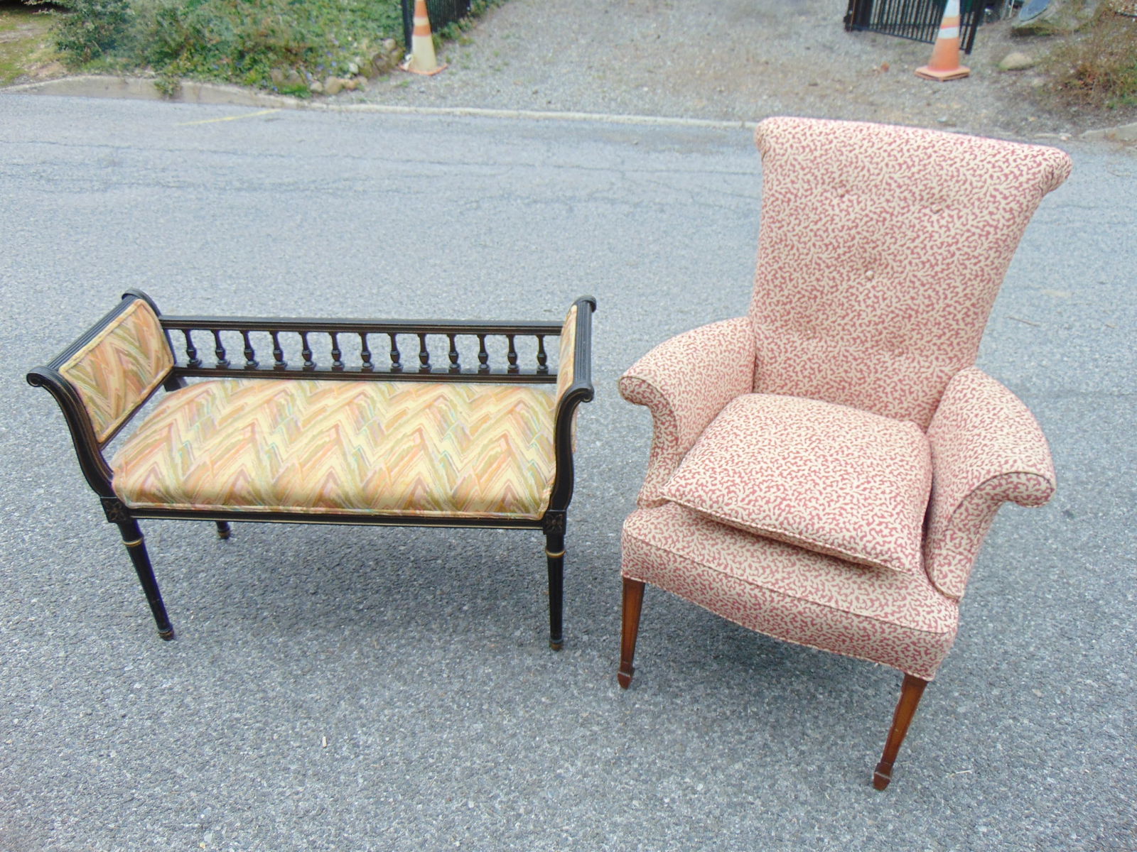WING CHAIR & SETTEE IN BLACK