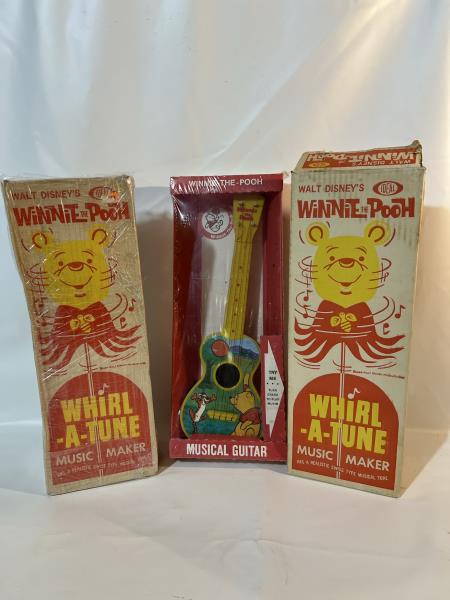 WINNIE THE POOH IDEAL WHIR-A-TUNE &