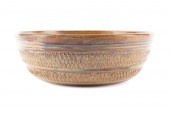W.J. GORDY LARGE POTTERY TEXTU
