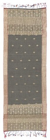 WOMAN'S CEREMONIAL SHOULDER CL