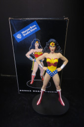 WONDER WOMAN FANTASY STATUE BY