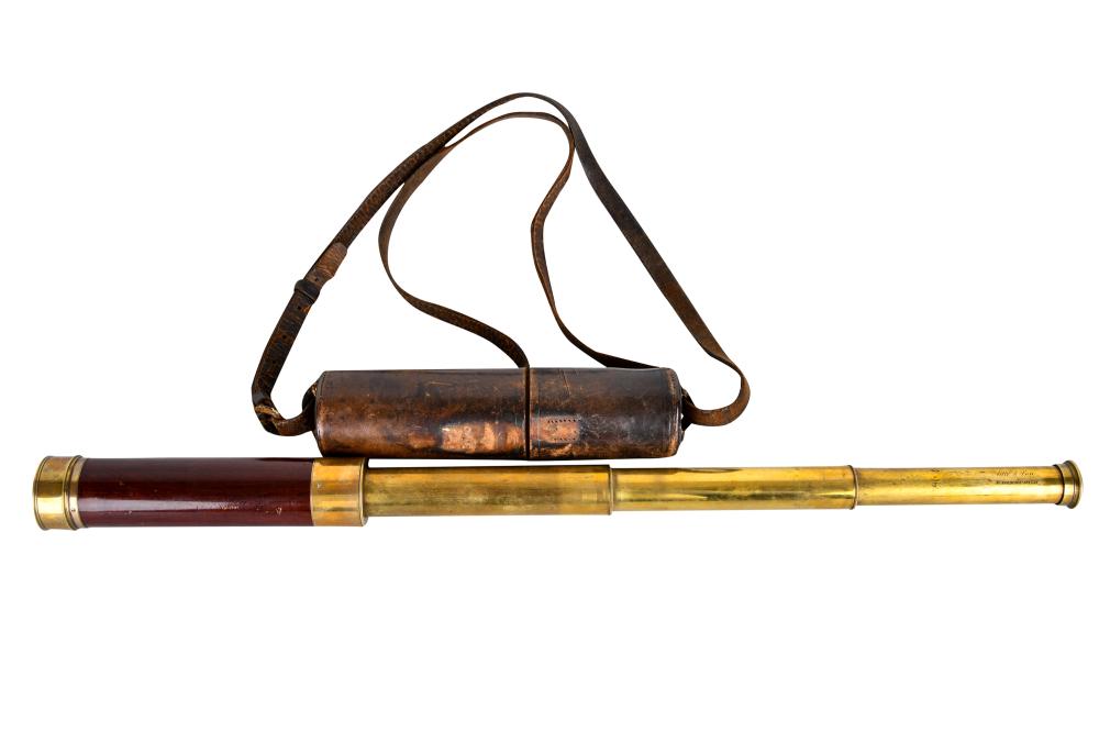 WOOD & GLASS SPYGLASSin a fitted