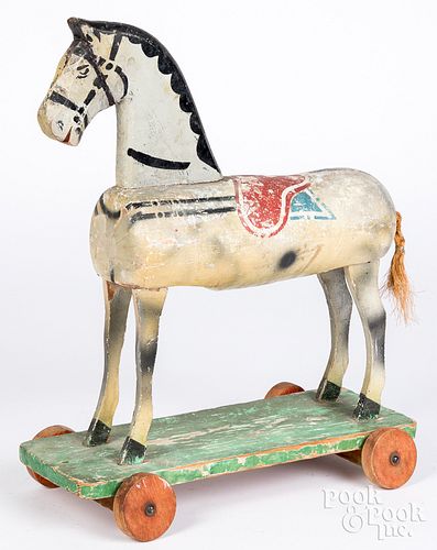 WOOD HORSE PULL TOYWood horse