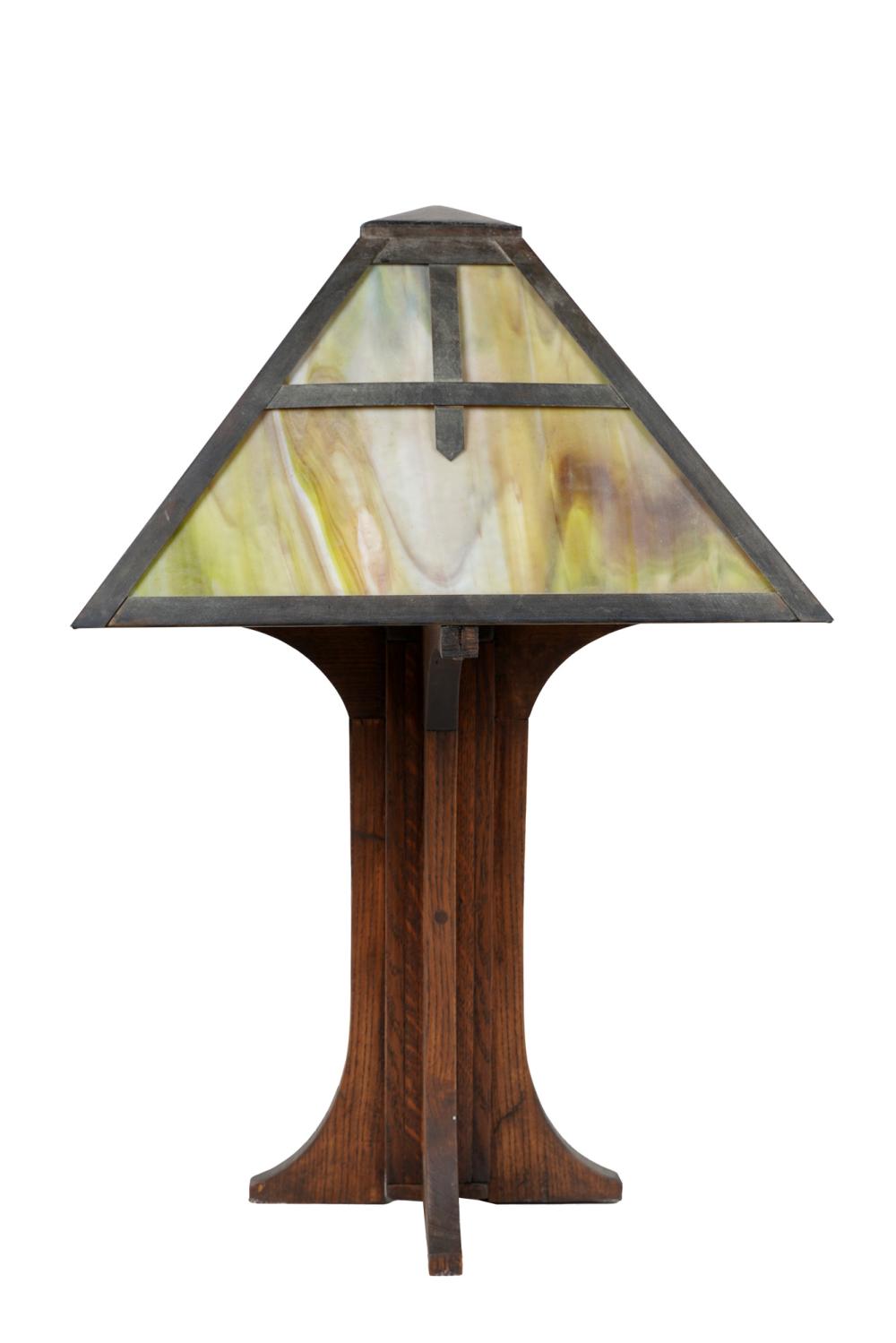 WOOD & LEADED GLASS TABLE LAMPin