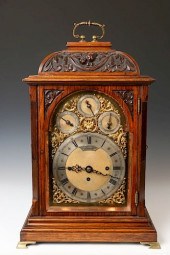 WOOD MANTEL CLOCK, RUSSELLS LT