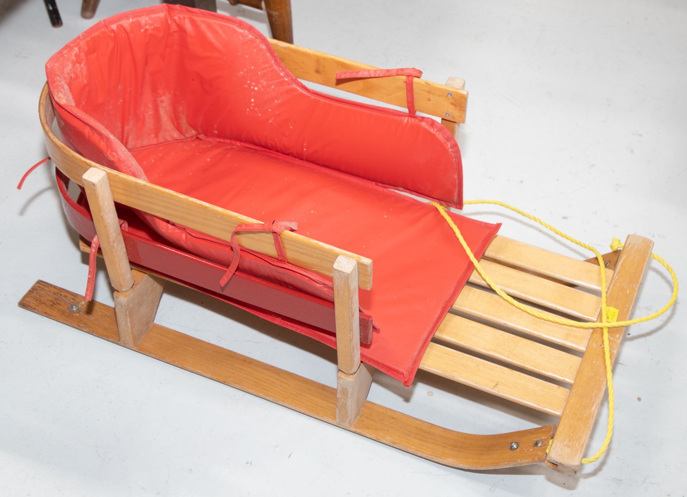 WOOD MODERN CHILD'S SLED .