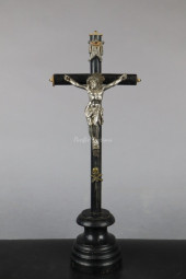 WOODEN ALTER CRUCIFIX, BLACK W