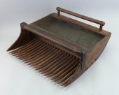 WOODEN CRANBERRY SCOOP HEIGHT