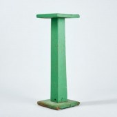 WOODEN PLANT STANDA primitive