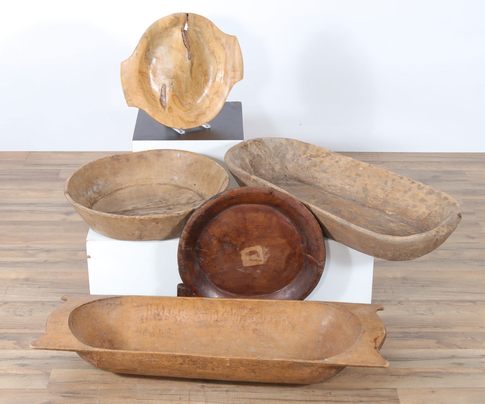 WOODEN TRENCHERS AND BOWLS2