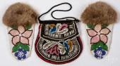 WOODLANDS INDIAN BEADED PURSE,
