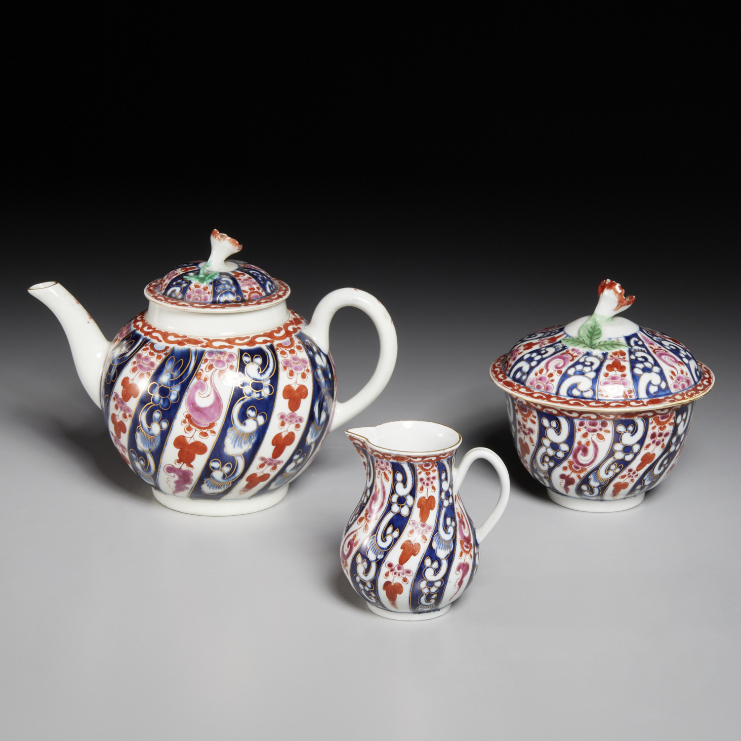 WORCESTER 'QUEEN CHARLOTTE' TEA
