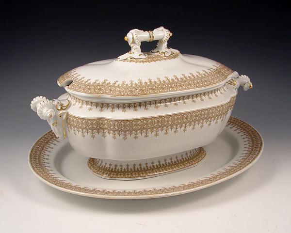 WORCESTER TRANSFERWARE TUREEN AND