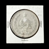 WORLD COIN COLLECTION / BINDER