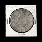 WORLD COIN COLLECTION / BINDER