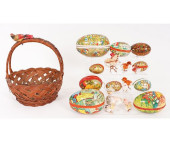 WOVEN EASTER BASKET<br>Woven E