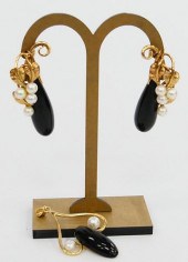 WRC 14K YG PEARL BLACK ONYX DE