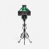 WROUGHT FLOOR LAMP WITH GREEN