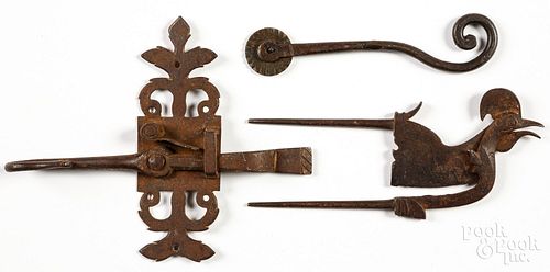 WROUGHT IRON BETELNUT CRACKER,